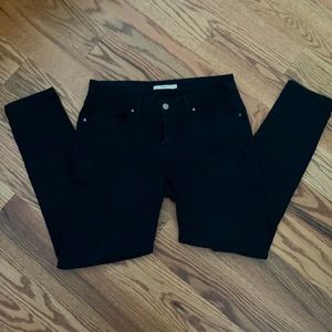 Black Levi’s Skinny Jeans